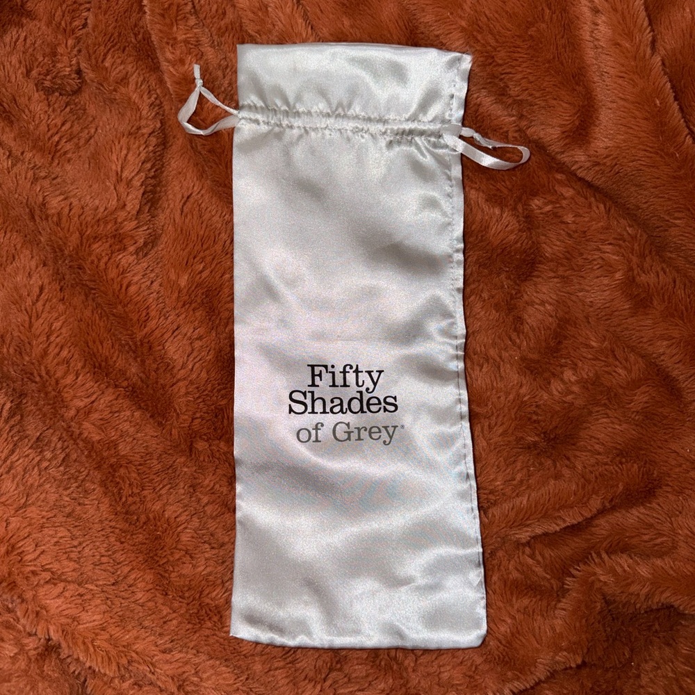Fifty Shades of Grey Satin Drawstring Bag Movie Promo Pouch Silver